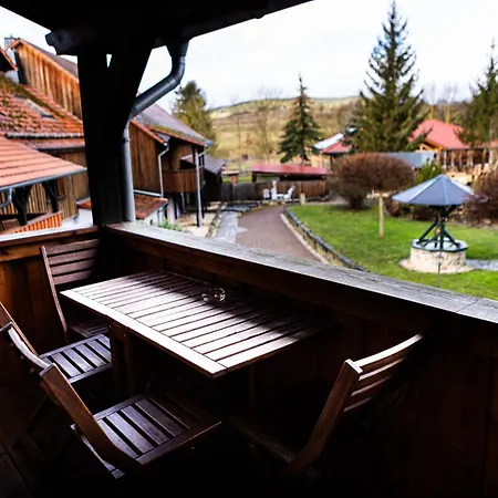 Landkulturhof Gluecksbringer * رودولشتات