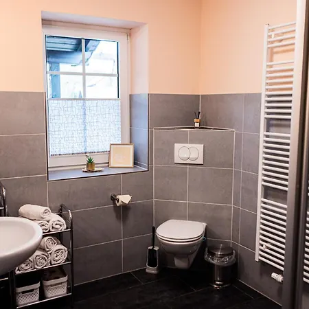 Landkulturhof Gluecksbringer رودولشتات