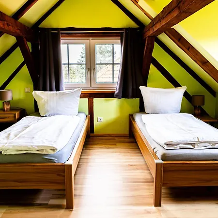 Landkulturhof Gluecksbringer * رودولشتات