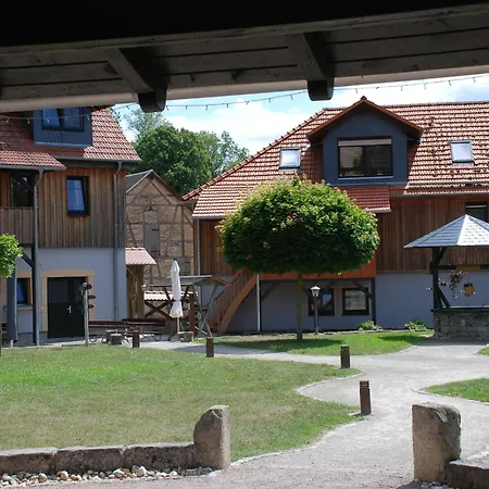 Landkulturhof Gluecksbringer رودولشتات